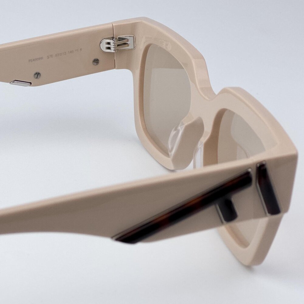 Fendi FENDI FIRST  FE40099I 57E Women BRAND NEW Sunglasses Square Beige Brown - Picture 8 of 9